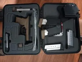 New Sprinfield FDE XDS 40S&W + 1,000 rds. ammo