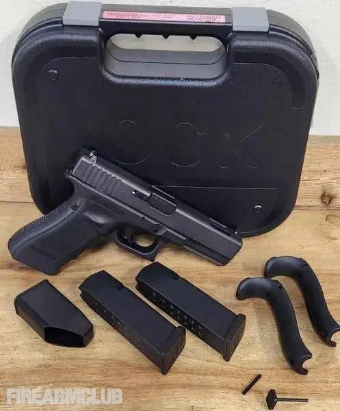 GLOCK G17C GEN 4 9MM LUGER