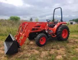 Kioti NS4710 Tractor